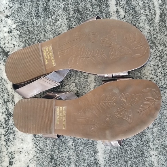 Rinaldi Metallic Silver Sandals ❤Sz 9 - Picture 2 of 3